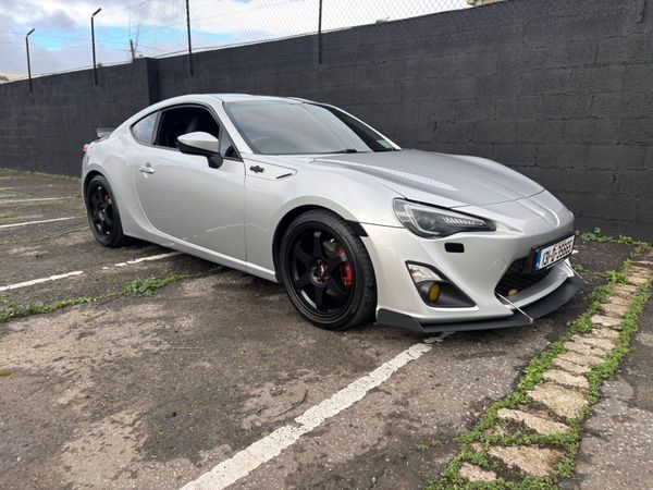 Toyota GT86 Coupe, Petrol, 2013, Silver