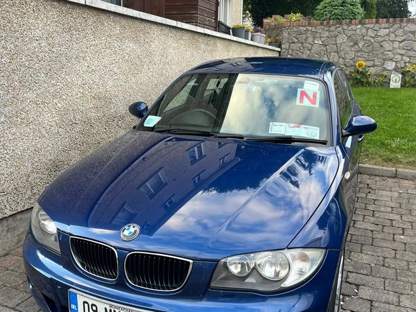 BMW 1-Series Hatchback, Diesel, 2009, Blue