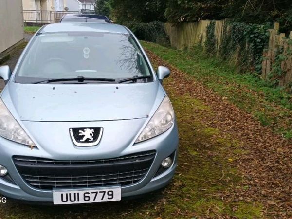Peugeot 207 Hatchback, Diesel, 2011, Blue