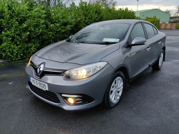 Renault Fluence Saloon, Diesel, 2014, Grey
