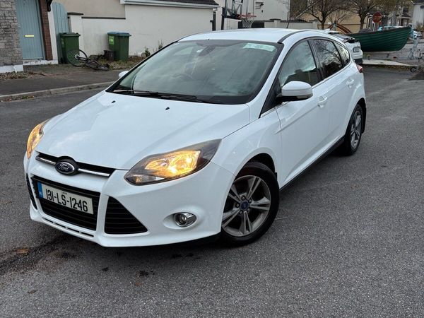 Ford Focus Hatchback, Diesel, 2013, White