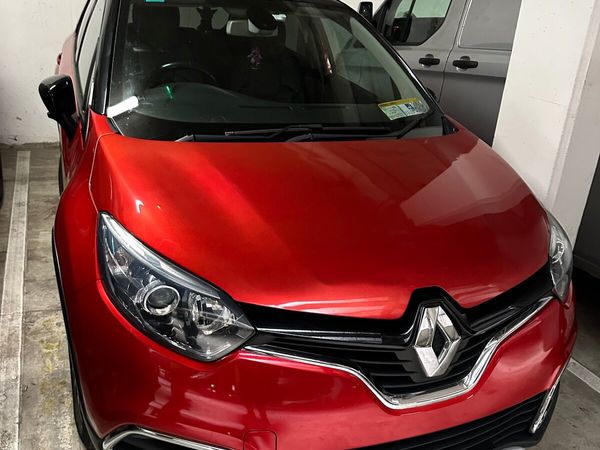 Renault Captur Hatchback, Diesel, 2017, Red