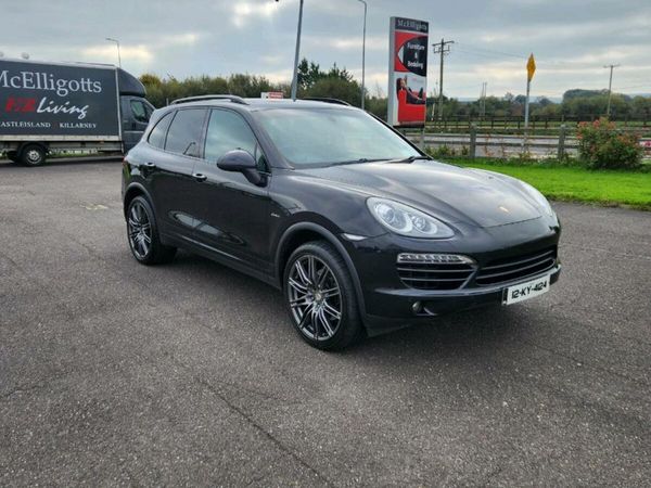 Porsche Cayenne SUV, Diesel, 2012, Black