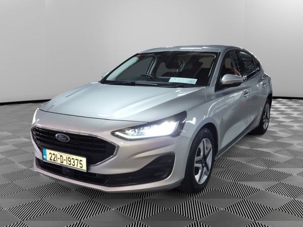 Ford Focus Hatchback, Diesel, 2022, Grey