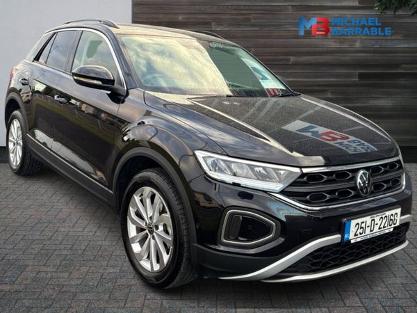 Volkswagen T-Roc SUV, Petrol, 2025, Black