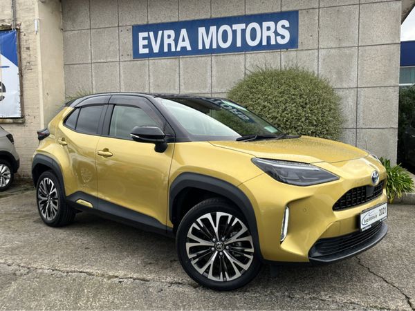 Toyota Yaris Cross SUV, Petrol Hybrid, 2021, Gold