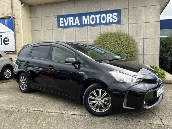Toyota Prius MPV, Petrol Hybrid, 2016, Black