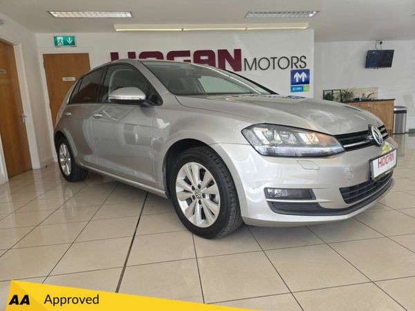 Volkswagen Golf Hatchback, Petrol, 2016, Silver