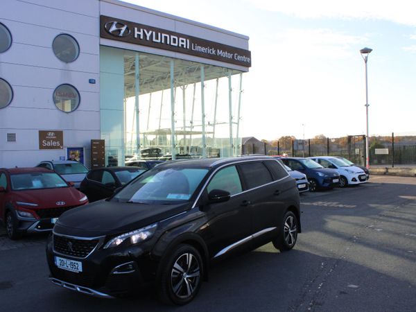 Peugeot 5008 MPV, Petrol, 2020, Black