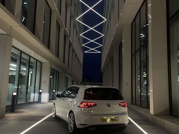 Volkswagen Golf Hatchback, Diesel, 2014, White
