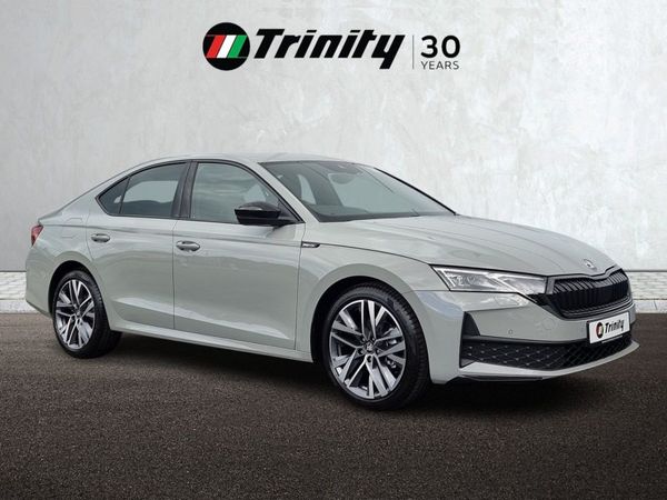 Skoda Octavia Hatchback, Diesel, 2026, Grey