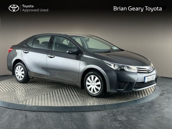 Toyota Corolla Saloon, Diesel, 2015, Grey