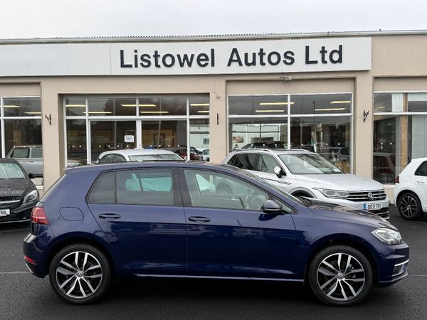 Volkswagen Golf Hatchback, Petrol, 2019, Blue