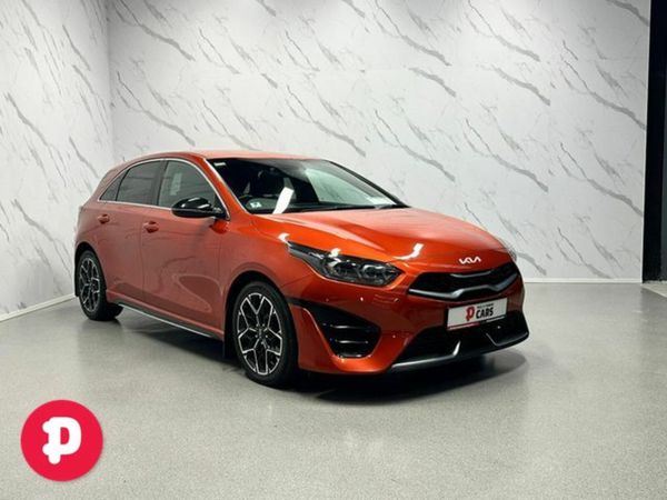 Kia Ceed Hatchback, Diesel Hybrid, 2022, Orange