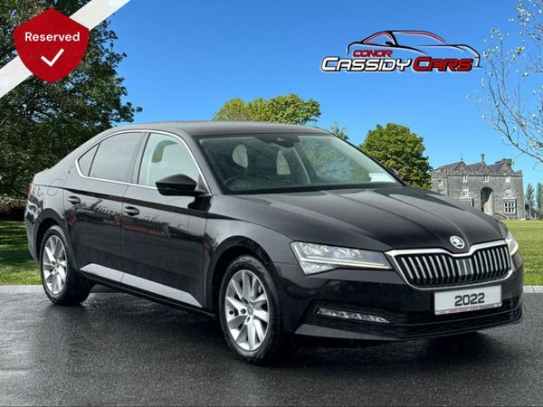 Skoda Superb Hatchback, Diesel, 2022, Black