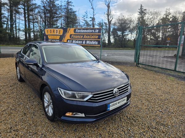 Volkswagen Passat Saloon, Diesel, 2017, Blue
