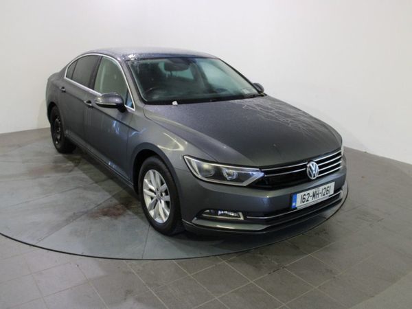 Volkswagen Passat Saloon, Diesel, 2016, Grey