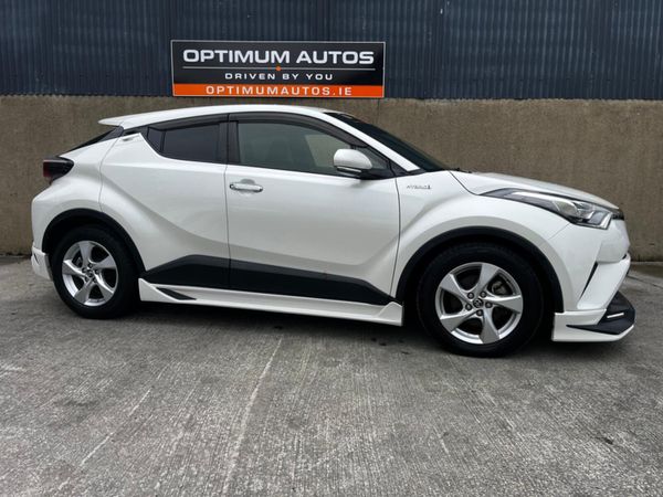 Toyota C-HR Hatchback, Petrol Hybrid, 2019, White