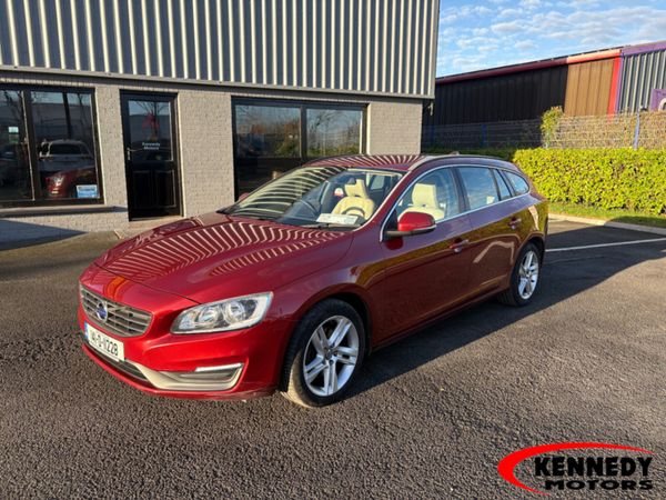Volvo V60 Estate, Diesel, 2014, Red