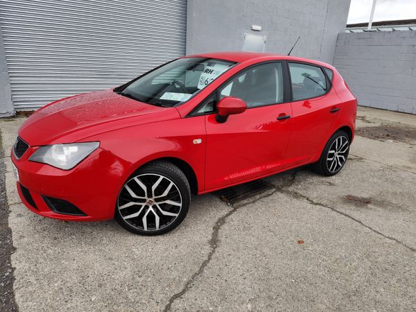 SEAT Ibiza Hatchback, Petrol, 2014, Red