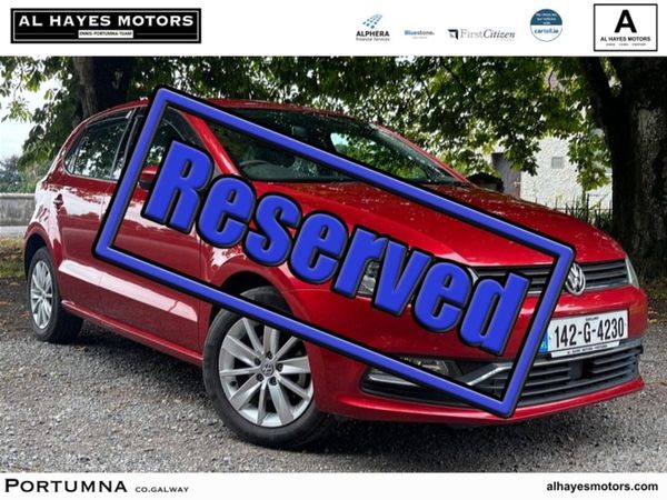 Volkswagen Polo Hatchback, Petrol, 2014, Red