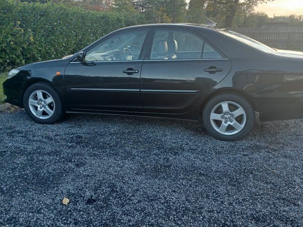 Toyota Camry Saloon, Petrol, 2002, Black