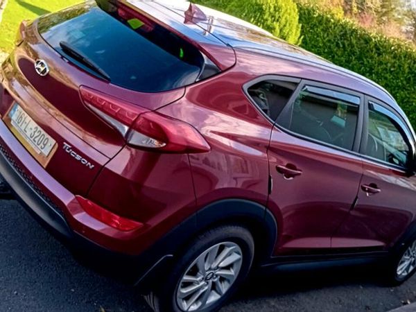 Hyundai Tucson SUV, Diesel, 2016, Red
