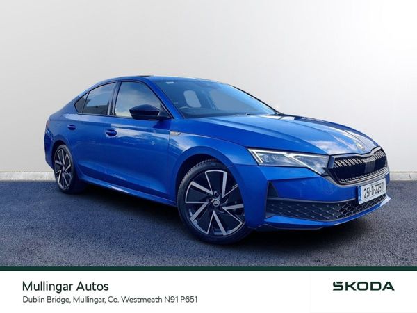 Skoda Octavia Saloon, Diesel, 2025, Blue