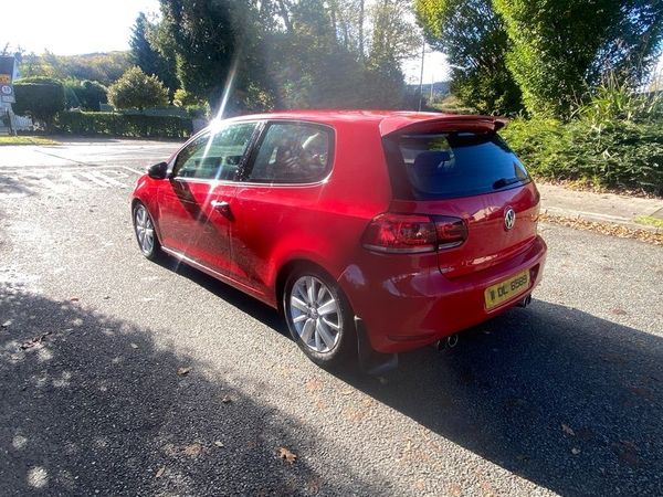 Volkswagen Golf Hatchback, Diesel, 2011, Red