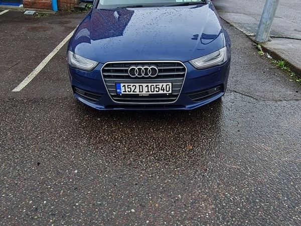 Audi A4 Saloon, Diesel, 2015, Blue