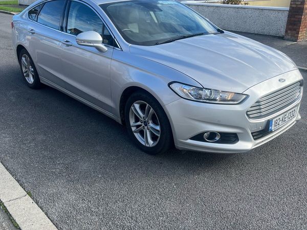 Ford Mondeo Hatchback, Diesel, 2018, Grey
