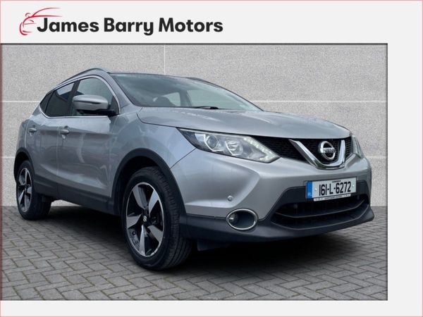 Nissan Qashqai SUV, Diesel, 2016, Silver