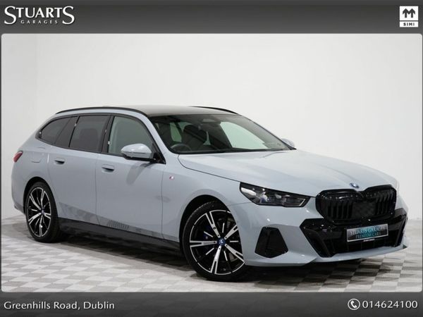 BMW 5-Series Estate, Petrol Plug-in Hybrid, 2025, Grey