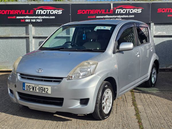Toyota Passo Hatchback, Petrol, 2009, Silver