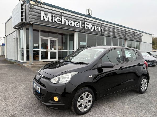 Hyundai i10 Hatchback, Petrol, 2014, Black