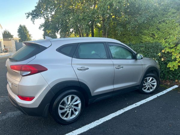 Hyundai Tucson SUV, Diesel, 2018, White