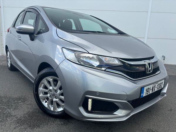 Honda Jazz Hatchback, Petrol, 2019, Grey