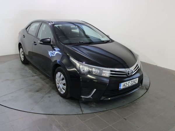 Toyota Corolla Saloon, Diesel, 2014, Black