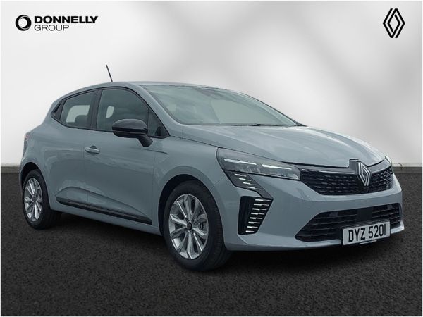 Renault Clio Hatchback, Petrol, 2025, Grey