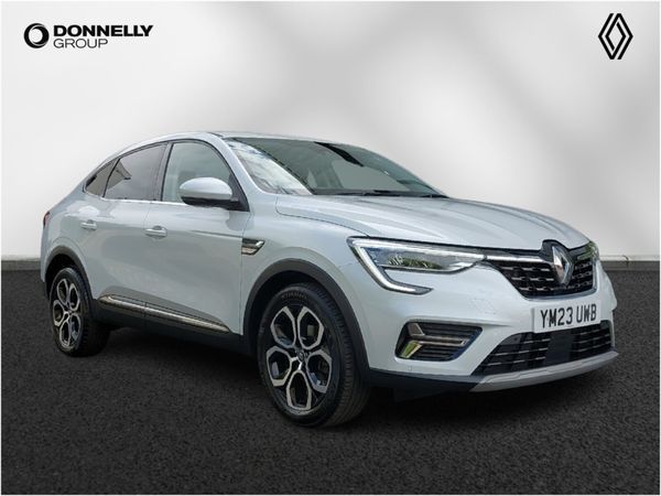 Renault Arkana Estate, Petrol Hybrid, 2023, White