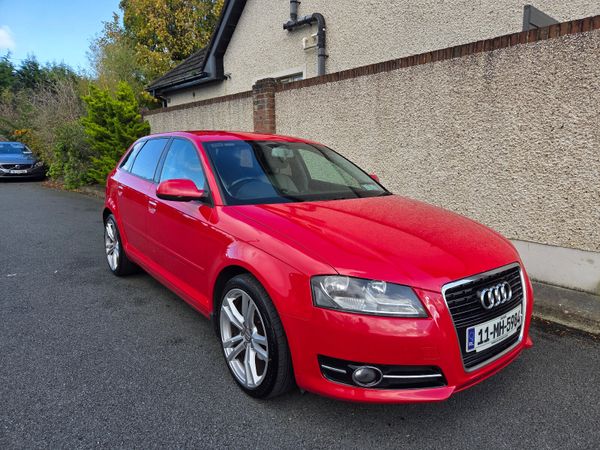 Audi A3 Hatchback, Diesel, 2011, Red