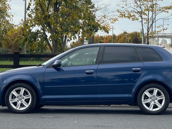 Audi A3 Hatchback, Petrol, 2014, Blue