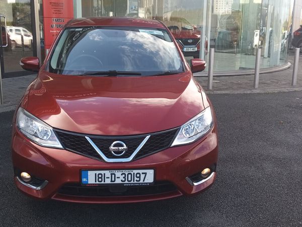 Nissan Pulsar Hatchback, Petrol, 2018, Red