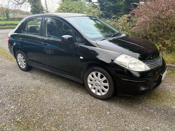 Nissan Tiida Saloon, Petrol, 2008, Black