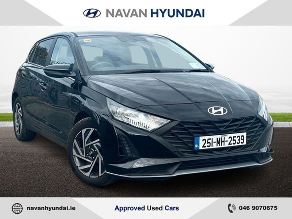 Hyundai i20 Hatchback, Petrol, 2025, Black