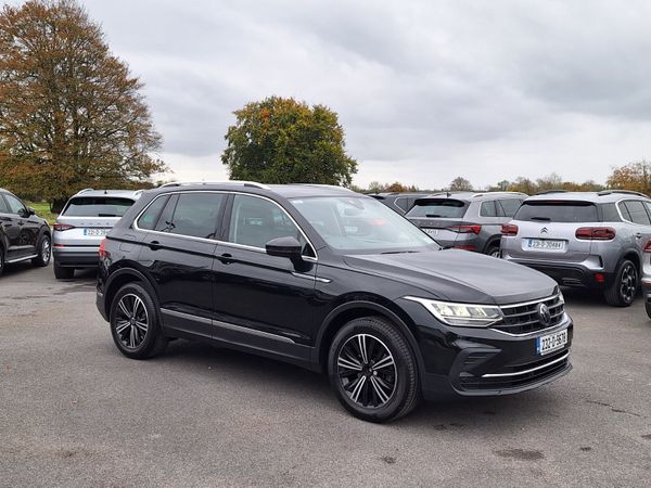 Volkswagen Tiguan SUV, Diesel, 2023, Black