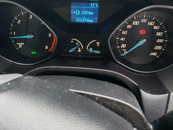 Ford Focus Hatchback, Diesel, 2011, Silver