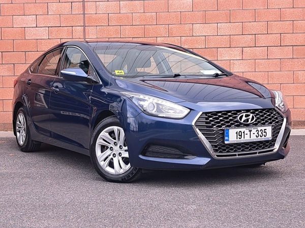 Hyundai i40 Saloon, Diesel, 2019, Blue