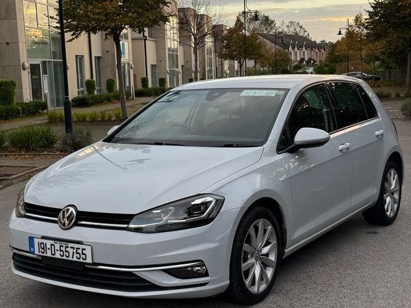 Volkswagen Golf Hatchback, Petrol, 2019, White