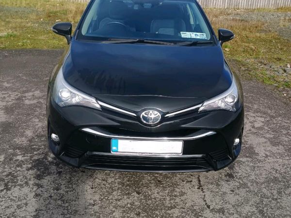 Toyota Avensis Saloon, Diesel, 2016, Black